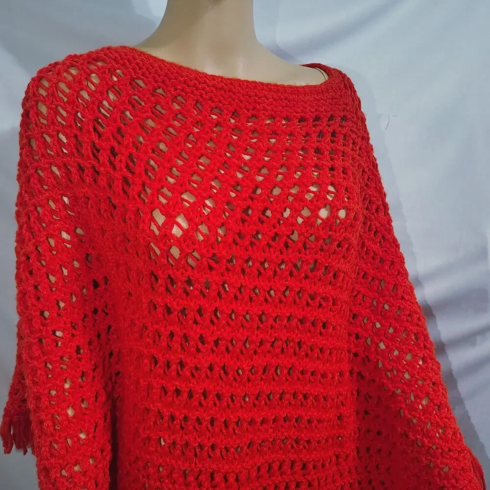 70s Crochet Poncho Red Fringe Boho Festivals Caplet Grannycore Cottagecore Knit